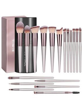 Makeup Brush Set 18 Pcs Premium Synthetic Foundation Powder Concealers